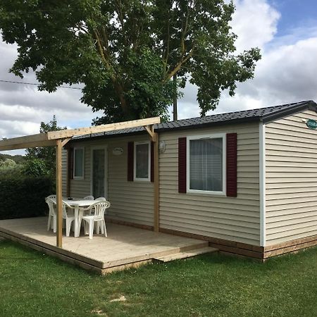 Camping Le Mont Joli Bois Криел-сюр-Мер Екстериор снимка